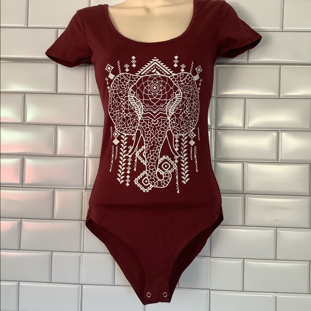 Rue21 maroon boho print bodysuit